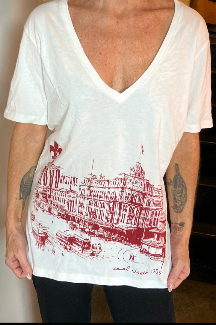 New Orleans (White with Red) - T-Shirt